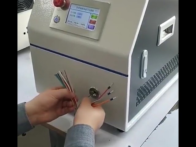 Automatisk afisolerings- og crimpmaskine til rørterminaler (0,5-4,0 mm², firkantklemme)