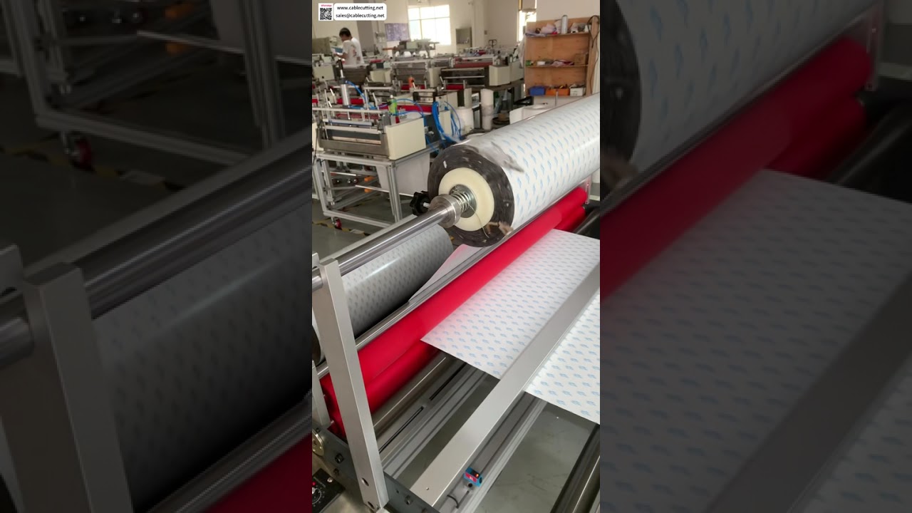 Værktøjssæt til skumlaminering og automatisk tværgående pladeskæring - System til industrielle operationer