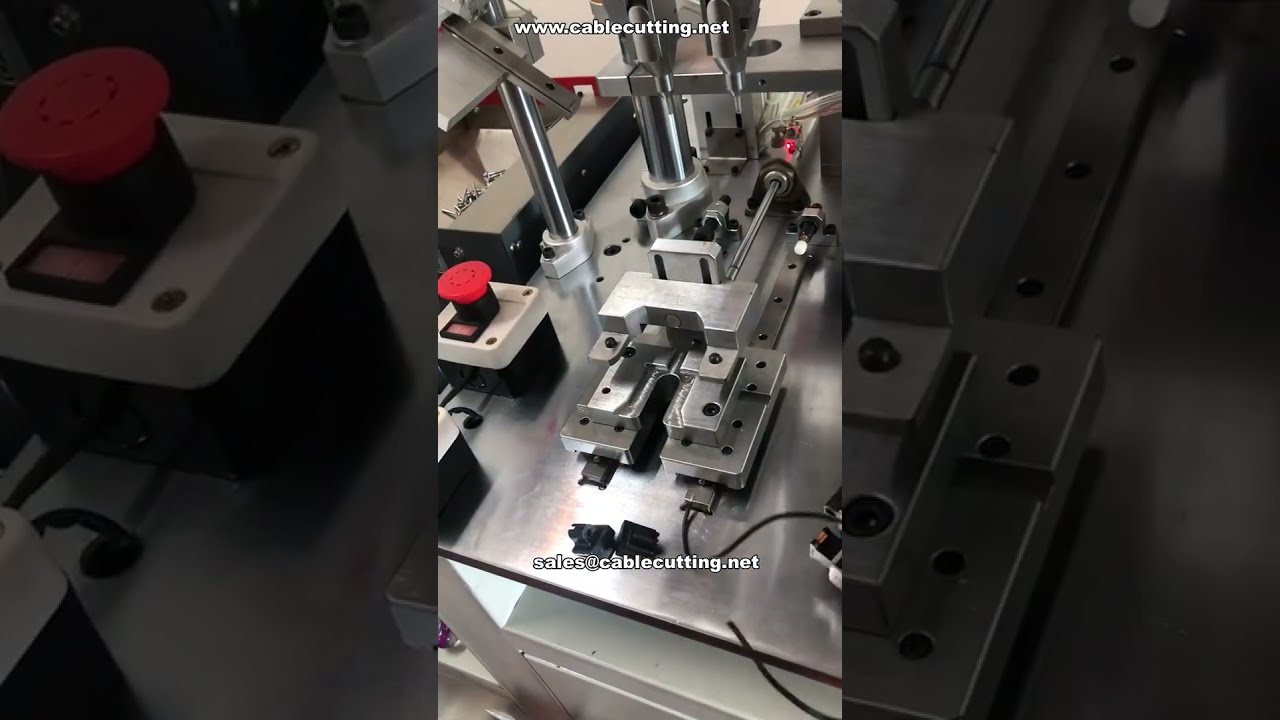 Multi-akset enkeltstations skruespændingsmaskine – Final test hos automationsproducent