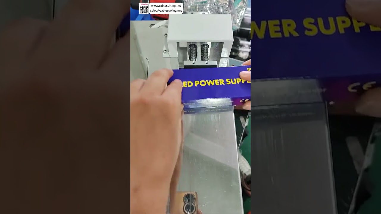 Small Right Angle Labeling Machine  Compact Fast Box Corner Sticker Application Processing