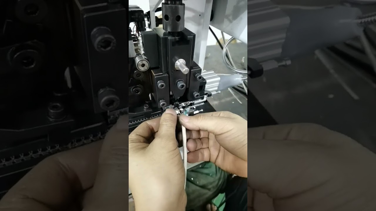Stripping and Crimping Completed in One Go #factory #machine #cablewirestrippingmachine